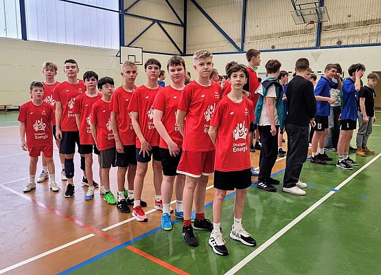 Grafika 1: Dwa srebra i brąz naszych uczniów w eliminacjach powiatowych w piłce ręcznej