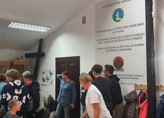 Grafika 5: Uczniowie Szkoły Podstawowej w Wicku na Nocy Sów!