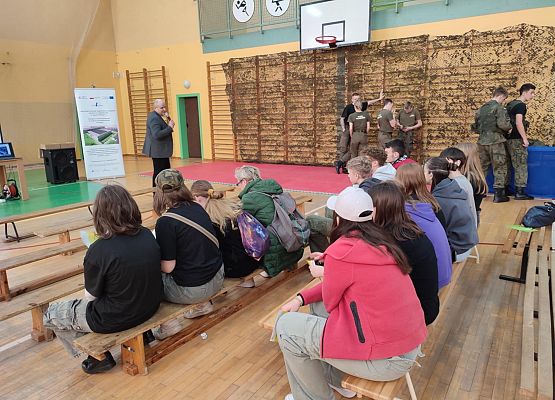 Grafika 18: Dni Otwarte w lęborskich szkołach ponadpodstawowych