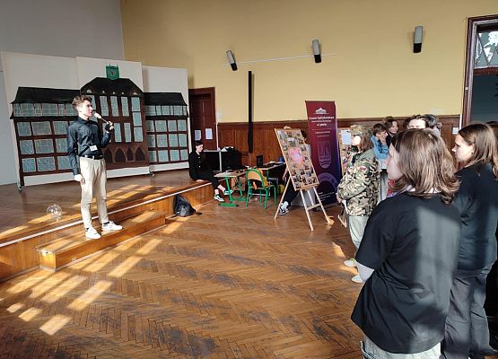 Grafika 37: Dni Otwarte w lęborskich szkołach ponadpodstawowych