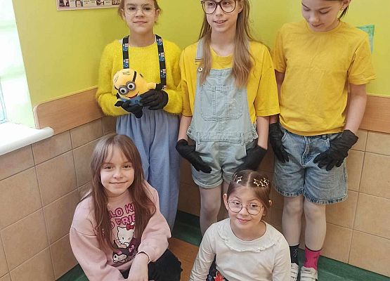 Grafika 3: Magiczny Dzień Postaci z Bajek i rozstrzygnięcie konkursów z okazji Dnia Św. Patryka