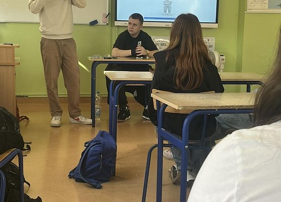 Grafika 1: Wykład uczniów Rolniczaka na temat cukrzycy dla klas VII-VIII SP Wicko