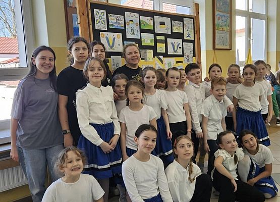 Grafika 11: Obchody Dnia Jedności Kaszubów 2025 w naszej szkole jest już za nami!