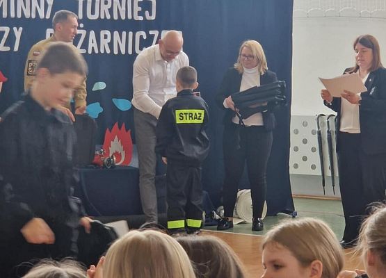 Grafika 3: Nasi uczniowie brali udział w Gminnych Eliminacjach do Ogólnopolskiego Turnieju Wiedzy Pożarniczej w SP w Szczenurzy