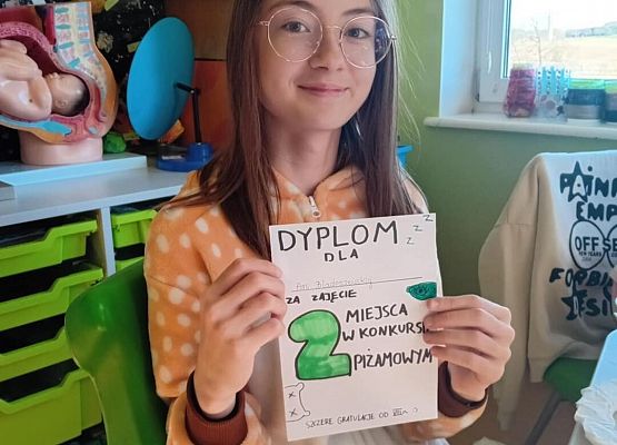 Grafika 16: Dzień Piżamy w SP Wicko