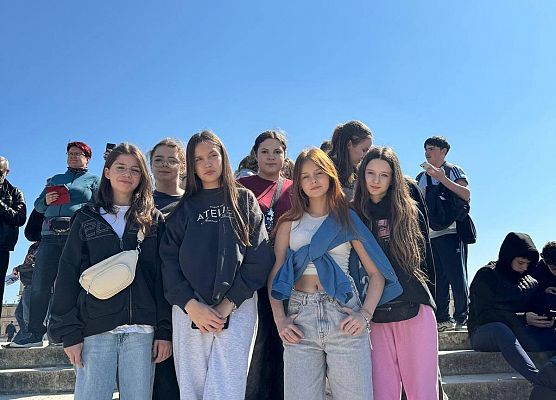 Grafika 23: Fotorelacja z Paryża