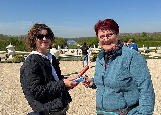 Grafika 28: Fotorelacja z Paryża