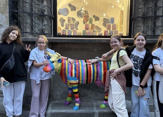 Grafika 5: Podróż Szkolnego Klubu Europejskiego „Euro Gwiazdki” do Warszawy