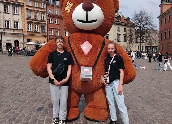 Grafika 16: Drugi dzień Szkolnego Klubu Europejskiego w Warszawie!