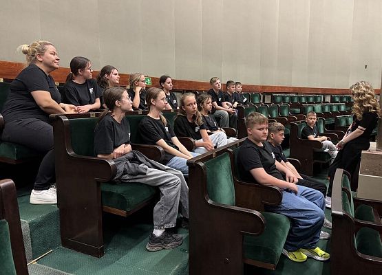 Grafika 34: Drugi dzień Szkolnego Klubu Europejskiego w Warszawie!