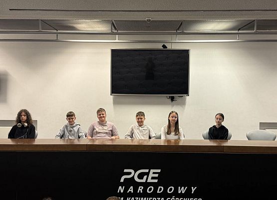 Grafika 1: Ostatni dzień Szkolnego Klubu Europejskiego w Warszawie