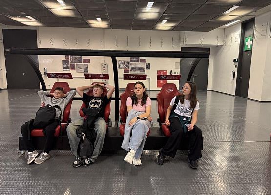 Grafika 5: Ostatni dzień Szkolnego Klubu Europejskiego w Warszawie