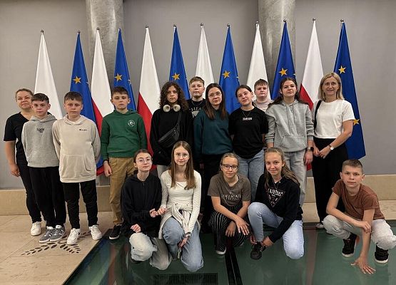 Grafika 10: Ostatni dzień Szkolnego Klubu Europejskiego w Warszawie