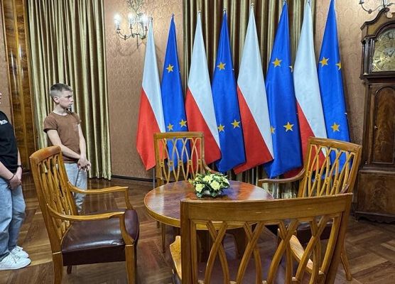 Grafika 23: Ostatni dzień Szkolnego Klubu Europejskiego w Warszawie