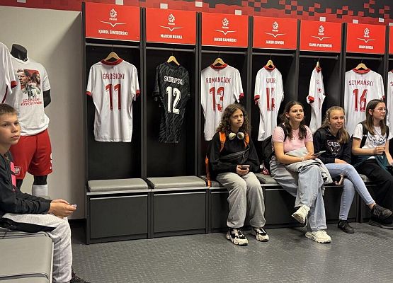 Grafika 34: Ostatni dzień Szkolnego Klubu Europejskiego w Warszawie