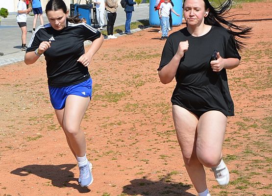 Grafika 2: Bieg Krasnala w Charbrowie