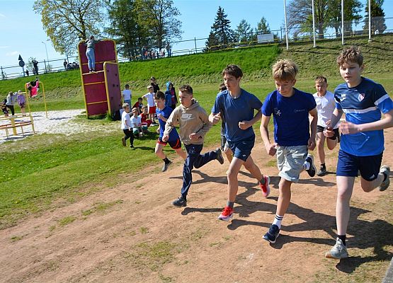 Grafika 33: Bieg Krasnala w Charbrowie