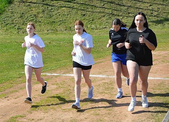 Grafika 65: Bieg Krasnala w Charbrowie