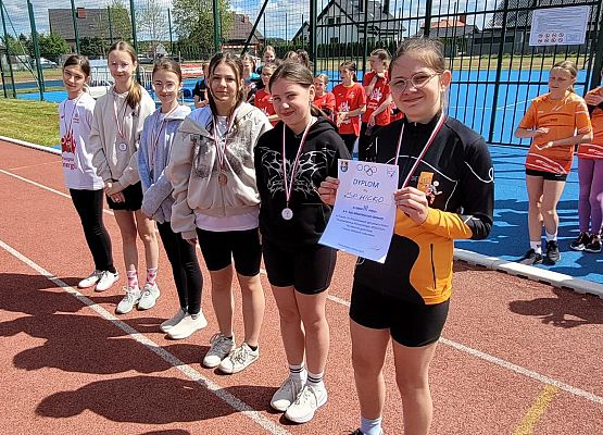 Grafika 7: Chłopcy z Wicka najlepsi w powiecie w czwórboju lekkoatletycznym