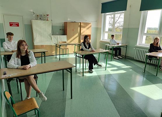 Grafika 8: Egzamin klas VIII z języka polskiego