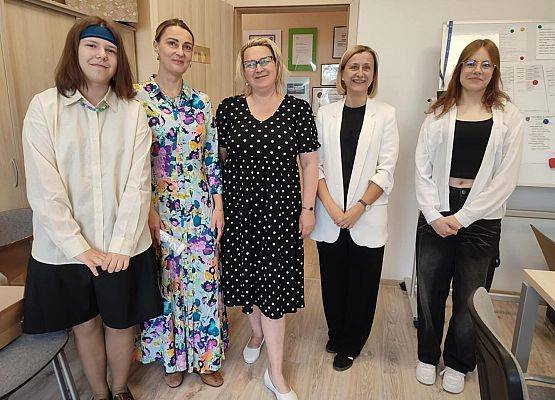 Grafika 10: Dzień drugi egzaminów kl. VIII - matematyka