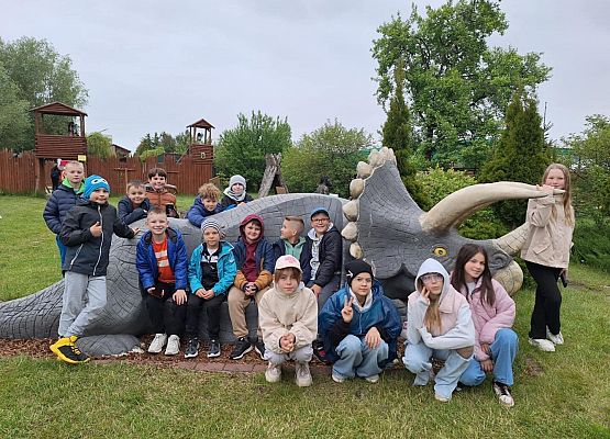 Grafika 19: IIIA w Lemur Parku w Rumi