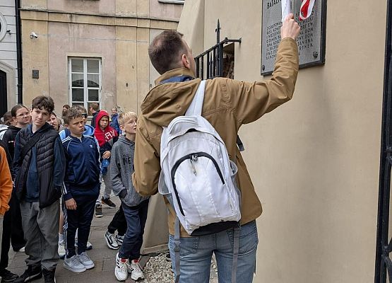 Grafika 18: Nasi uczniowie na projektowej wycieczce do Warszawy
