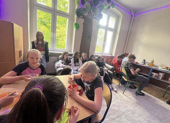 Grafika 28: Uroczyste otwarcie sali Samorządu Uczniowskiego