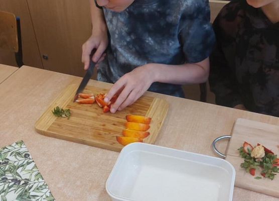 Grafika 28: Klasa VA uczestniczy w programie "Trzymaj Formę”