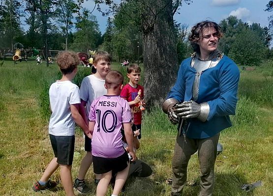 Grafika 82: Dzień Patrona i Dzień Dziecka w naszej szkole!