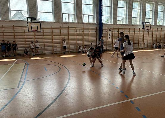 Grafika 83: Dzień Patrona i Dzień Dziecka w naszej szkole!