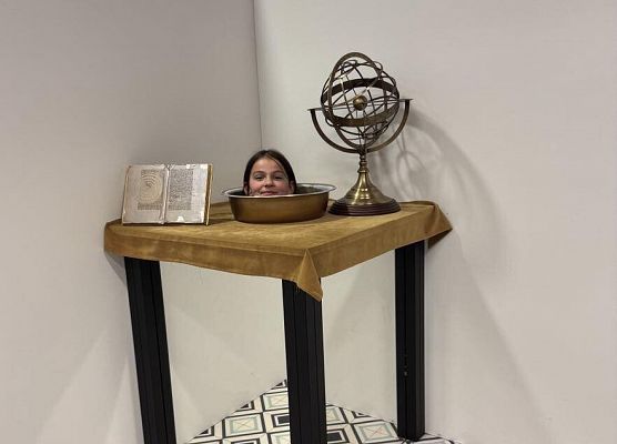 Grafika 6: Klasy czwarte na wycieczce do Torunia