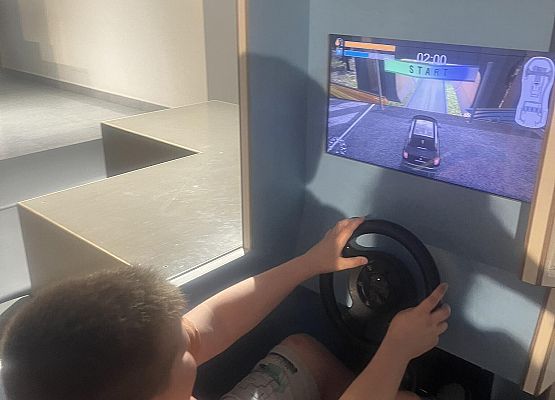 Grafika 19: Klasy czwarte na wycieczce do Torunia