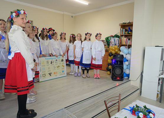 Grafika 2: Występ kaszubski naszych uczniów dla seniorów z Gęsi