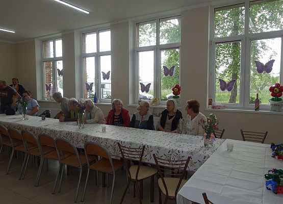 Grafika 8: Występ kaszubski naszych uczniów dla seniorów z Gęsi