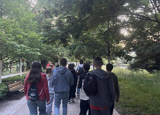 Grafika 57: Wycieczka klasy VIIIa do Wrocławia – miasta spotkań, krasnali i mostów 