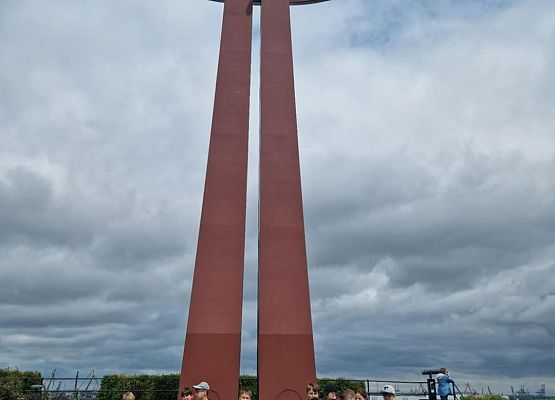 Grafika 8: Wycieczka klas I-III do Gdańska i Centrum Hewelianum