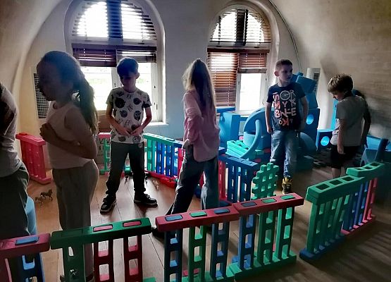 Grafika 9: Wycieczka klas I-III do Gdańska i Centrum Hewelianum