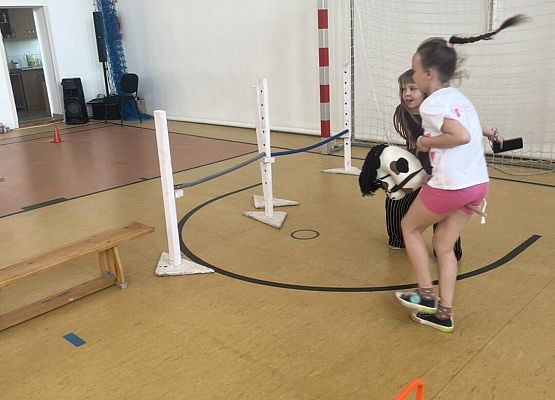 Grafika 13: Bijemy szkolny rekord w spalaniu kalorii! - 13 czerwca 2025