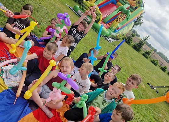 Grafika 5: Kreatywne zabawy w plenerze - zajęcia klasy IIB