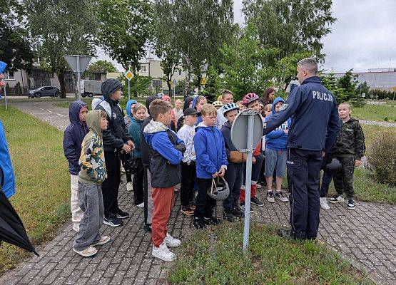 Grafika 1: Egzamin na kartę rowerową