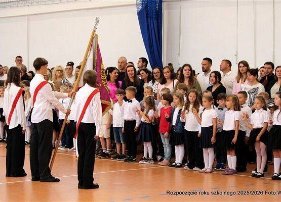 Grafika 20: Fotorelacja z uroczystego rozpoczęcia roku szkolnego 2025/2026