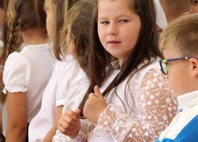 Grafika 26: Fotorelacja z uroczystego rozpoczęcia roku szkolnego 2025/2026