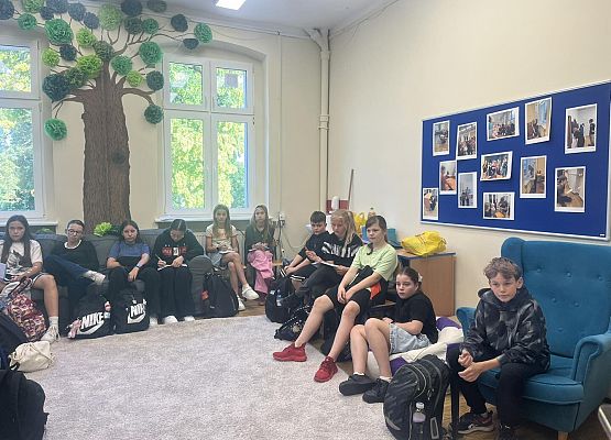 Grafika 4: Wybory do Samorządu Uczniowskiego 2025! 