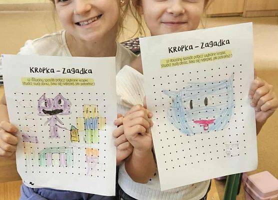 Grafika 8: 15 września 2025 - obchody Dnia Kropki w naszej szkole