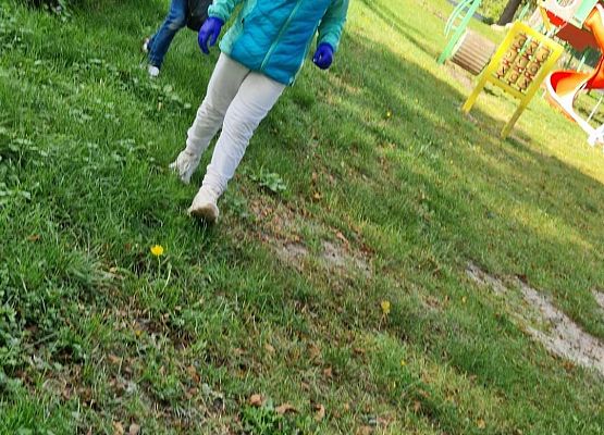 Grafika 2: Klasy najmłodsze w akcji sprzątania świata