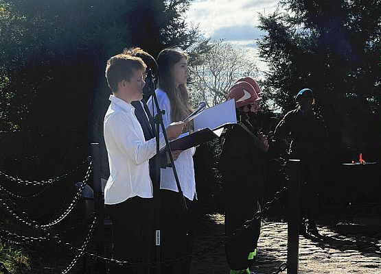 Grafika 6: Udział naszej szkoły w uroczystościach upamiętniających ofiary Marszu Śmierci w Gęsi