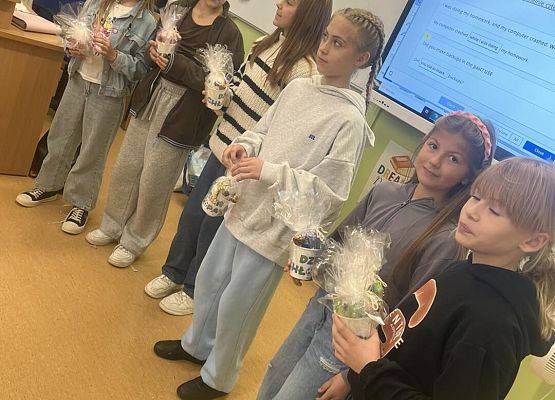 Grafika 21: Życzenia z okazji Dnia Chłopaka