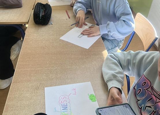 Grafika 11: Tydzień Szczęścia w naszej szkole 