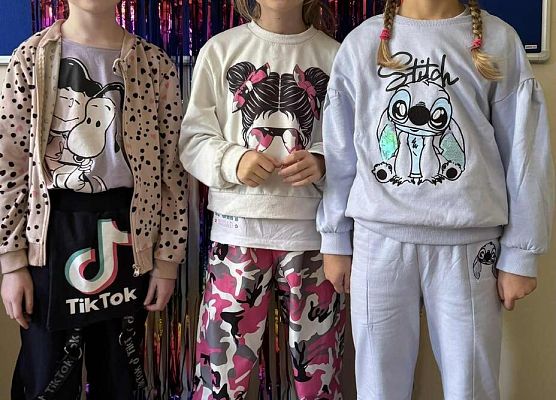 Grafika 13: Dzień Wyrażania Siebie